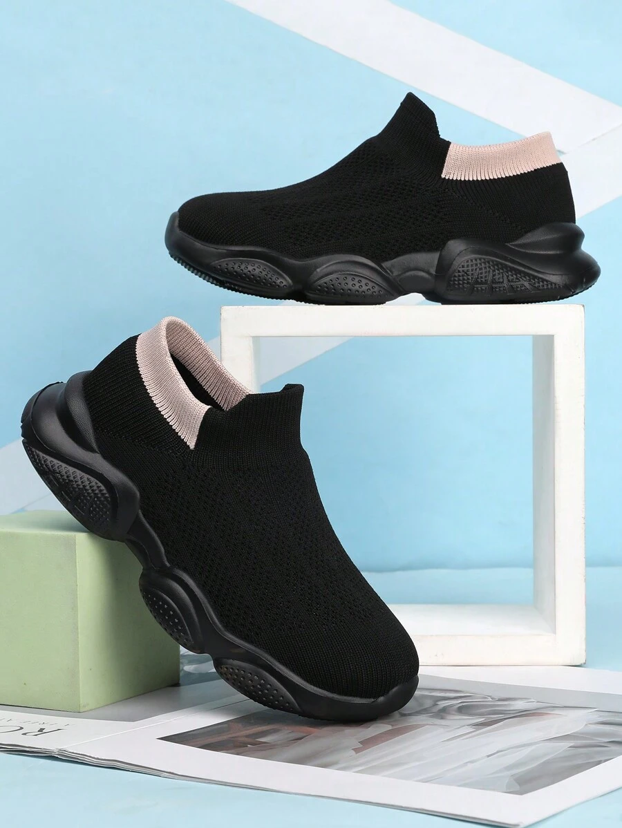 经典儿童袜子鞋，男童透气休闲运动鞋，青少年新款一脚蹬轻便软底步行鞋