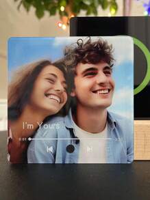 1 pieza, Etiqueta de nevera de acrílico personalizada con música, con tu foto y canción personalizada, se puede reproducir música, etiqueta magnética para nevera, recargable por USB, decoración del hogar, decoración de nevera, regalo de arte musical romántico, regalo de cumpleaños, recuerdo del aniversario de boda, recuerdo de graduación, regalo del Día del Padre y de la Madre, multifuncional, ajustable, decorativa, reutilizable, exquisita, adorable, de alta calidad, moderna, colorida, cómoda, con estilo, personalizada, única, regalos ideales para él, regalos ideales para ella, novio, novia, papá, mamá, familia, amigos, hijo, hija, oficina, sala de té, escuela, hogar, renovación del hogar