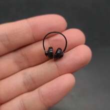 1:12 迷你娃娃屋配件黑色耳机，微型电脑室场景道具，精致且适合完美的节日礼物和经典玩具 - 彩色 - 查看 1