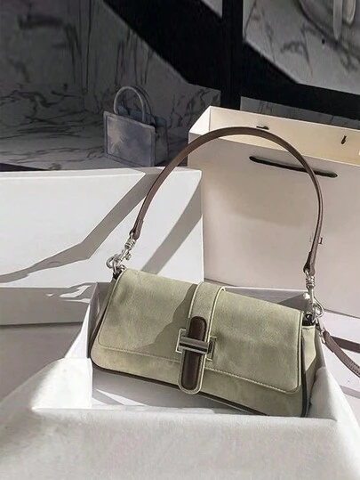 1pc 手提包2024新款时尚女包潮流百搭牛仔长棍手提包2024新款高级质感小众原创单肩腋下斜挎，适合出行，约会，逛街，白领佩戴，送闺蜜女友等场景。