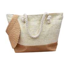 Beige Beach Tote Bag With Gold Fabric Details And Brown Background - 米色 - 查看 3