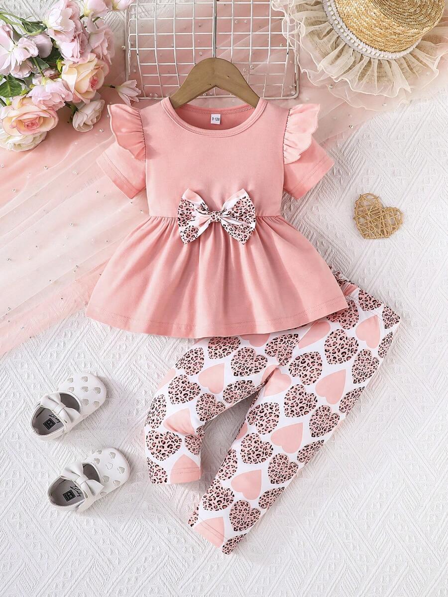 2 pezzi Set bebè ragazza, maglietta a maniche corte di colore solido con fiocco decorativo e pantaloncini a forma di cuore, adatto per primavera/estate, San Valentino