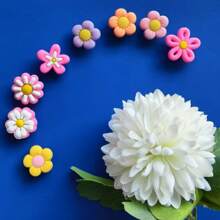 8pcs Cute Floral Shoe Decorations, Detachable Multi-Functional Sandals, Clogs, Jelly Shoes, Garden Shoes Decor Buttons, Suitable For Daily Wear, Shopping, Party, Travel