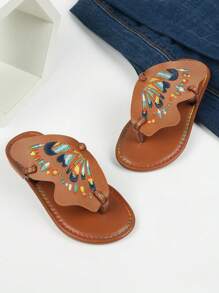 Sandalias de exterior de verano para niñas, nuevo estilo con diseño bordado, chanclas de moda y generosas, zapatos de playa de punta abierta con mariposa y flor - Marrón - Ver 5