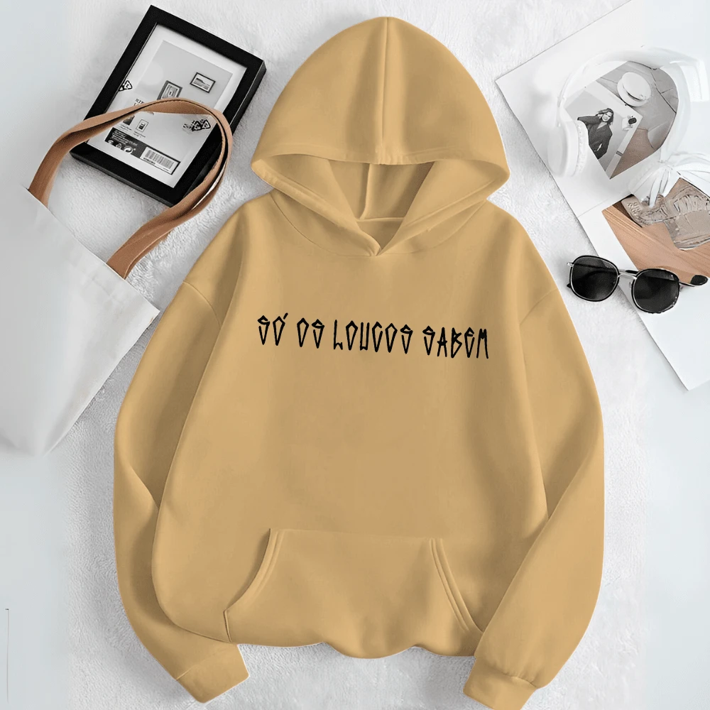 Moletom Unissex com Capuz Estamp Só Os Loucos Sabem Blusa de Frio Modinha Lançamento Streewear - Bege - Visão 1