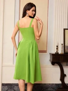 Women's Solid Color Square Neck Sleeveless Elegant Waist Fitted Dress