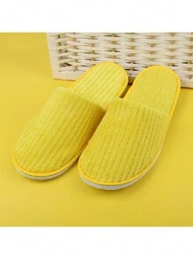3 Pares de Pantuflas de Felpa de Coral a Rayas - Pantuflas Cálidas Unisex Para el Hogar, Spa, Hotel, Viaje, Boda, Salón - Suaves, Antideslizantes y Sin Fragancia