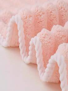 1条装大浴巾 70*140cm 珊瑚绒浴巾 男女款 糖果色 不易掉毛 吸水柔软 裹身透气 速干沙滩巾 夏季度假居家浴室装饰