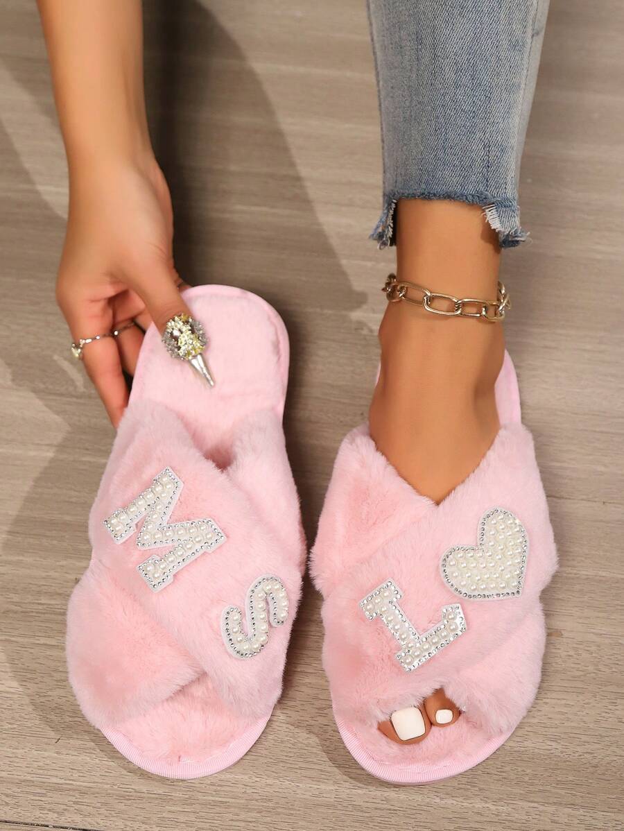 Customized Faux Pearl & Rhinestone Monogram Fluffy Slip-On Slippers, Open Toe Comfy Indoor Home Shoes, Elegant White Fluffy Bride Slippers With Soft Fabric Lining And X-Shape Opening