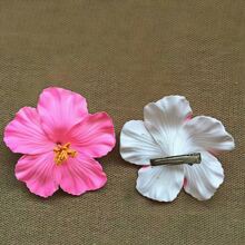 4pcs Hawaiian Flower Hair Clips For Women,4Pcs 3.5 Inch Artificial Flower Clips,Plumeria Hibiscus Hair Clip For Vacation Beach Party,Summers Tropical Flower Hair Accessories For Girls Holiday Giftsummer Claw Clips Hair Claws Hair Barrettes