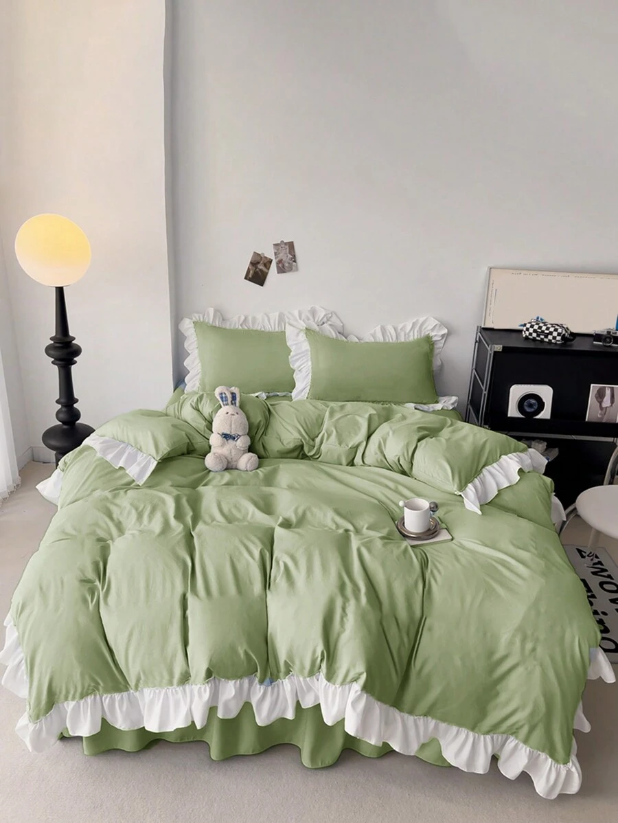 3-Piece Mint Green Ruffled Soft & Comfortable Bedding Set, Suitable For Bedroom, Guest Room