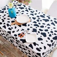 Disposable Cow Print Tablecloth, Cartoon Waterproof Oil-Proof Plastic Tablecloth, For Theme Party And Birthday Celebration - Multicolor - View 2