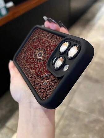 Retro gemusterter konvexer schwarz lackierter dicker weicher Handyhülle, einfache stoßfeste dick bedruckte Hülle kompatibel mit iPhone 16/16 Pro/16 Pro Max/16 Plus, iPhone 15 XR/7/8, iPhone 15 Pro Max, iPhone 13/14 Pro Max, 13, 14, 11, 12P, 14, P11, P12, sturzsicher XS.XR/78P.78GES2, kompatibel mit A134G, A22, A21S, A514G, A52, S22 ULTRA, A335G, Redmi 10, Redmi Note 114G, Redmi 11 Lite, A53, TPU A14/A23/S23 ULTRA, S24, A14, A15, S23, A73, Redmi Handyhülle wasserdicht stoßfest kratzfest