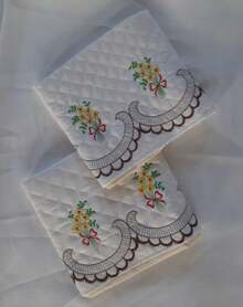 Pair Of 200 Thread Count 100% Cotton Embroidered Quilted Pillowcases - Màu be - Xem 2