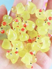 Set de 20 piezas de patitos que brillan en la oscuridad, mini patitos, juguetes de pato de colores aleatorios, figuras miniatura de resina luminosa para manualidades, regalos adorables y coleccionables, detalles para fiestas y relleno de bolsas de recuerdos, ideal para regalos de Pascua - Multicolor - Ver 34
