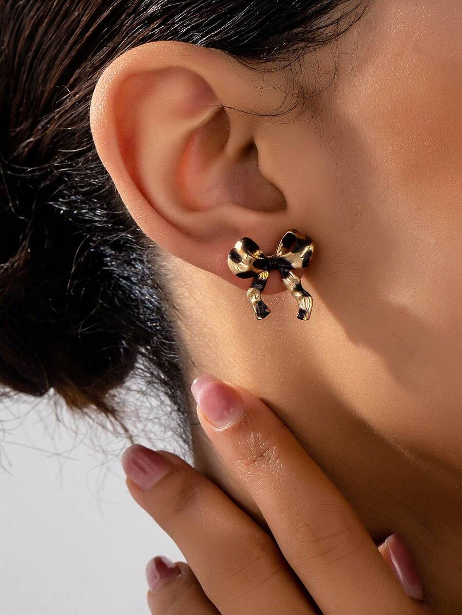 1 Pair Fashionable Elegant Bowknot Metal Golden Leopard Print Pendant Earrings For Women, Sophisticated Daily Wear - Multicolor - View 1
