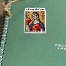 1 件 3 英寸趣味“万福玛利亚充满恩典，打魔鬼的脸”幽默拳击圣母玛利亚可移除户外防水乙烯基创意礼物贴纸适用于任何光滑表面笔记本电脑平板电脑手机壳笔记本备忘录书桌学校用品宿舍墙壁水瓶玻璃杯冰箱贴花文具盒拉杆包镜子边框行李箱滑板工具箱办公桌文件夹 Kindle - 彩色 - 查看 7