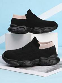 经典儿童袜子鞋，男童透气休闲运动鞋，青少年新款一脚蹬轻便软底步行鞋