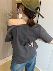 复古性感酷炫字母印花露肩链条宽松 T 恤 - 灰色 - 查看 7