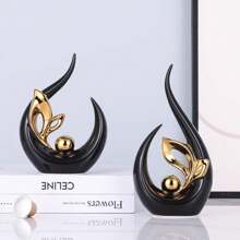 1/2 PCS White Silver Home Decor Accent Ceramic Statue Abstract Sculptures Centerpieces Mid Century Modern Decor For Tables Coffee Table Top Decorations For Living Room Desktop Shelf Dining Room Kitchen,Suitable For Home Decor, Bedroom Decor, Office And Students, The Best Christmas Gift,Wintertime Valentine's Day Gift,Decorative Items For Eid Al-Fitr In The Middle East