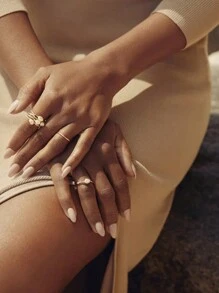 Uworld 1 件女士简约优雅淡水珍珠素面戒指开口戒指 18K 镀金不锈钢扭曲竹戒指适合日常佩戴节日派对节日婚礼等。 - 珍珠 - 查看 6