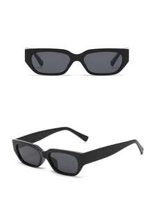 一副方形小框时尚眼镜，复古个性休闲女式眼镜，适合日常佩戴、街头摄影、度假、旅行、夏季海滩、户外活动和海滩旅行配饰 - 黑框灰片 - 查看 3