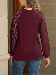 Women's Long-Sleeved Shirt Hollow Lace Round Neck Blouse Business Casual Tees - 酒紅色 - 查看 2