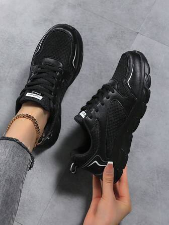 Dames Eenvoudige Patchwork Comfortabele Ademende Khaki Platte Casual Schoenen Stijlvolle Veter Business Skate Sneakers Dames Nieuwe Mode Platform Casual Sport Wandelen Sneakers Ademende Mesh Slip On Elastische Brei Wig Sok Schoenen Dames Lichtgewicht Comfortabele Outdoor Hardloopschoenen