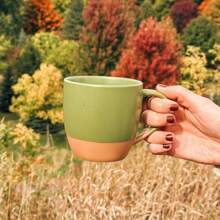 Juego de 4 tazas grandes de loza de 16oz para latte, Mora, microondas seguros, tazas de café de porcelana con asa grande, estilo moderno, bohemio y único para cualquier cocina. Vajilla de gres segura para microondas - Colores neutros surtidos