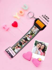 1 pieza Llavero personalizado de película para parejas con foto y texto. Llavero personalizado de pareja con película fotográfica. Llavero personalizado de película fotográfica. Llavero personalizado con imagen. Llavero de rollo de película de la cámara personalizado. Regalo de llavero de rollo de película de la cámara para novio, novia, recuerdo, cumpleaños, pareja, aniversario, Día de San Valentín, regalo para ella, él, mamá, papá, esposa, esposo, amigo