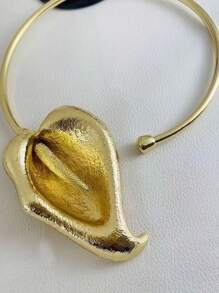 1pc Women's Exaggerated Calla Lily Necklace Choker - Yellow Gold - View 9