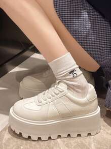 Women's Platform Rubber Sole Increase Height Casual Versatile White 2025 Spring New Arrival German Style Sneakers