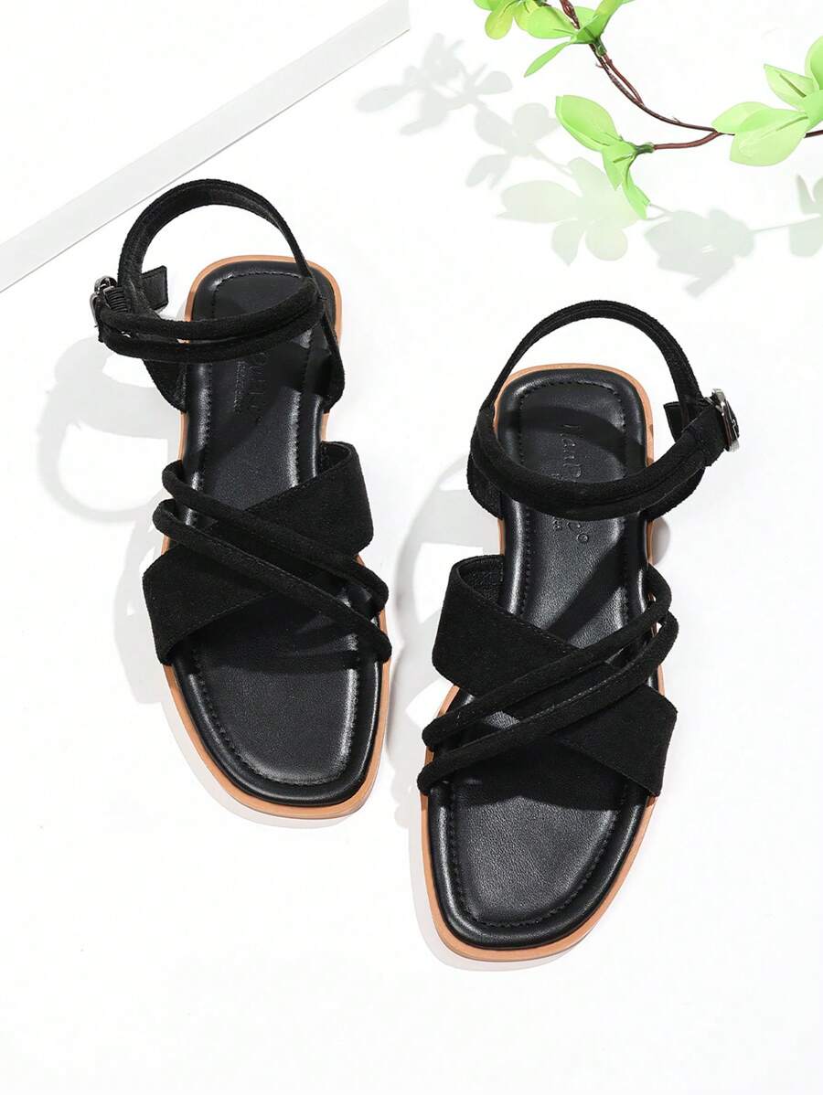 Women's Roman Sandals, 2025 New Bohemian Style Summer Flat Sandals, Versatile, Fashionable, Lightweight, Outdoor Beach Wear - Black - View 1