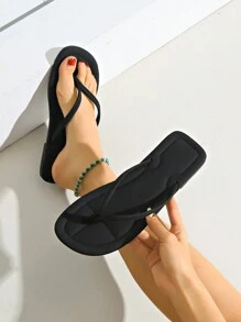 Women's Solid Color Summer Outer Wear Flip-Flops, Women's Flat Fashion Versatile Casual Comfortable Flat Sandals - Black - View 5