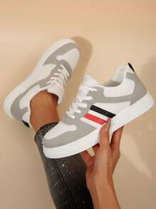 New Women's Canvas Sneakers, Breathable Soft-Sole Sport Casual Shoes, Suitable For Students, Outdoor Leisure Use - White - View 3