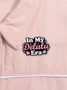 Clavos de cerámica esmaltada, frases cortas en inglés inspiradoras en mi era delulu, accesorios de ropa y mochila, broches de metal, accesorios de equipaje y moda, accesorios de ropa, broches de aleación para ropa, mochila, encanto, útiles escolares, broches lindos, accesorios de oficina, camisas, chaquetas, joyería, accesorios de otoño-invierno, navidad, halloween, adecuado para adolescentes, jóvenes, hombres, casual, al aire libre, atlético, vacaciones, regalos de graduación, cumpleaños, uso diario