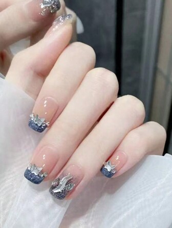 Monina 24 Stück französische Farbverlauf Blau Nagel Aufkleber - Blauer Glitzer Farbverlauf Schmetterling Aurora Effekt Stilvolle & vielseitige Fake Nägel Aufklebe Nägel Nagel Zubehör