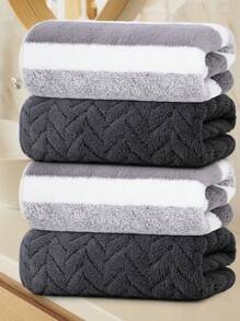 4pcs Solid Color + Striped Pattern Hand Towel Set - Towel Set - Size 13.78x29.53inch/35x75cm - Coral Fleece Material Soft & Skin-Friendly, Absorbent & Quick-Drying - With Hanging Loop For Easy Drying - No Shedding, No Fading - Minimalist & Fashionable Style - Suitable For Men & Women, All Seasons - Applicable For Bathroom, Living Room, Kitchen, Bedroom, Pool, Gifts, Also Can Be Used As Halloween, Autumn, Christmas Decorations, Christmas Gifts 70x140cm/27.56x55.12inch