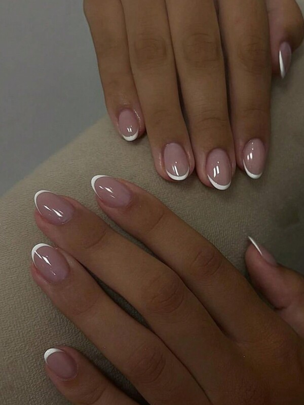 24pcs French White Nails Short Press On Nails Oval Shape False Nails Simple Fake Nails Nude Nails Art