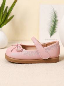 1 Pair Beautiful Girls Bow Flat Spring/Summer Shoes