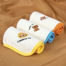 3 piezas Toallas cuadradas pequeñas de felpa de coral con bordado de dibujos animados, de tamaño 25cm*25cm, adecuadas para lavado de cara, secado de manos, toallas absorbentes y de secado rápido
