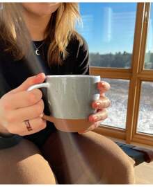 Juego de 4 tazas grandes de cerámica Mora para latte, de 16 oz - tazas de café de porcelana con asa grande, aptas para microondas, de estilo moderno, bohemio y único para cualquier cocina. Vajilla de piedra refractaria apta para microondas - colores neutros surtidos