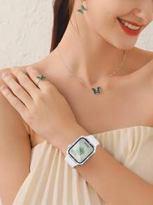 St.siabe 3-in-1 bevat een polsband, hoesje en film voor vrouwen en mannen. Ik Fashion Classic Monochrome Siliconen Horloge Breng Compatibel Met Apple Watch Band 38mm 40mm 41mm 45mm 44mm 42mm 49mm Riem, Zacht, Comfortabel en Ademend Vervangende Band Met Apple Watch Ultra Serie S10/9/SE/8/7/6/5/4/3/2/1 Armband Accessoires