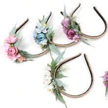 Waldmädchen-Stil Künstlicher Blumenkranz Haarspange, 4 zufällige Farbblumen Haarband Accessoire für Strand Fotografie und Brautjungfern Outfit