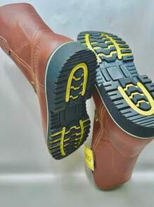 Bota elaborada con piel de res, apta para uso industrial y trabajo pesado, con puntera de acero - Caqui - Ver 6