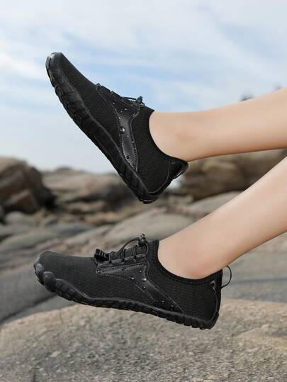 Women's White Beach Shoes, Diving Shoes, Snorkeling Shoes, Quick-Dry Water Shoes, Outdoor Beach Shoes, Unisex Swimming Shoes, Fitness Yoga Shoes, Non-Slip Water Shoes, Soft Bottom Shoes