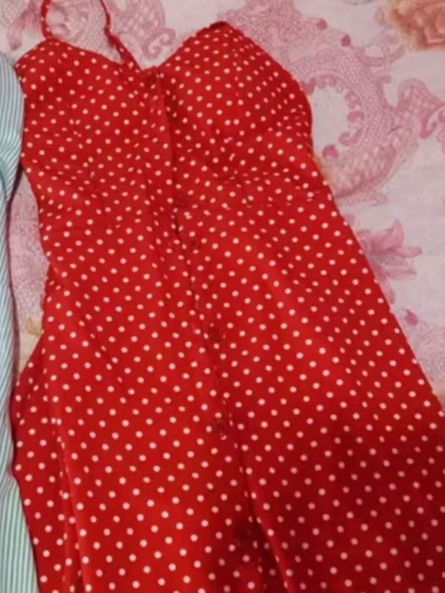 Long Crepe Dress With Padded Cups And Buttons H-1 - Red and White - View 1