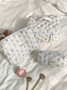 1Pc/Set Delicate Fresh Ditsy Floral Quilted Makeup Bag, Vintage Toiletry Pouch With Handle, Multi-Functional Travel Makeup Bag Handheld, Portable Toiletries Bag Set With Zipper, Large Capacity Cosmetic Storage Bag Suitable For Cosmetics, Lipstick, Jewelry, Tissues, Sanitary Napkins, Gift For New Semester, Winter/Early Spring, Anniversary, Valentine's Day, Vacation, Daily Use, Holiday, Mother's Day Gift, New Style In 2025 (Random Cutting).