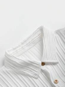 2 Stück/Set Herren lässiges, modisches Outfit mit Kurzarmoberteil und Shorts in Wellentextur-Stoff - Weiss - Übersicht 4