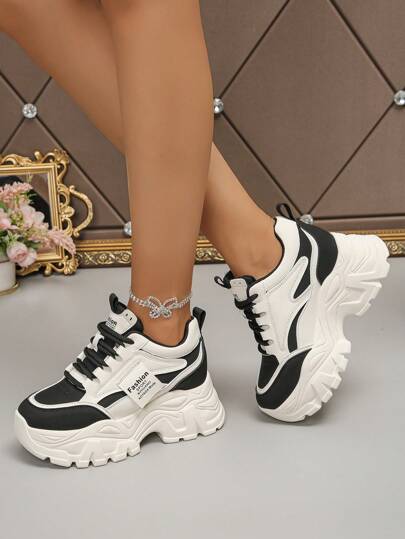百搭休闲户外女鞋，时尚系带女士坡跟厚底运动鞋